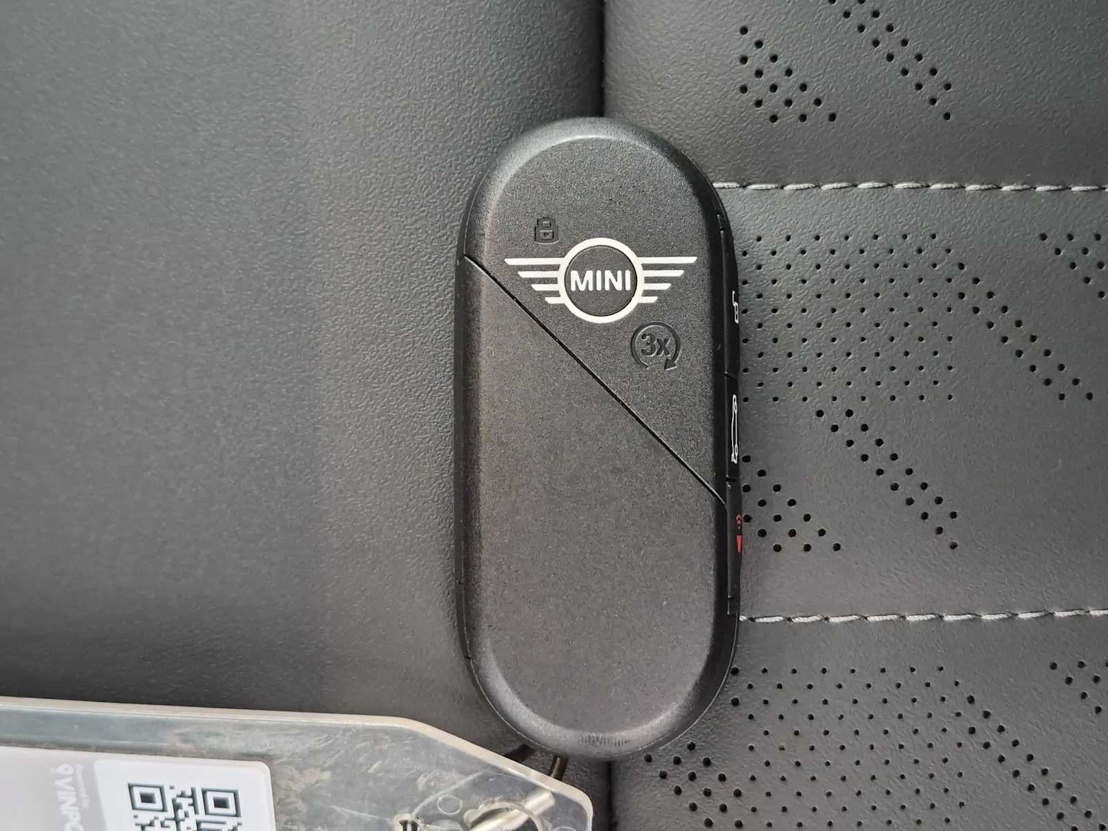 2027 MINI 4 DOOR ICONIC