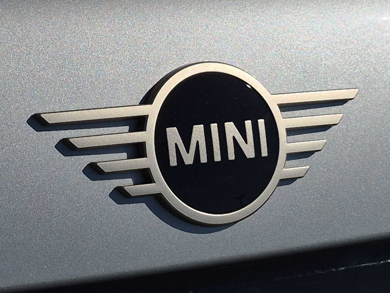 2027 MINI 4 DOOR ICONIC