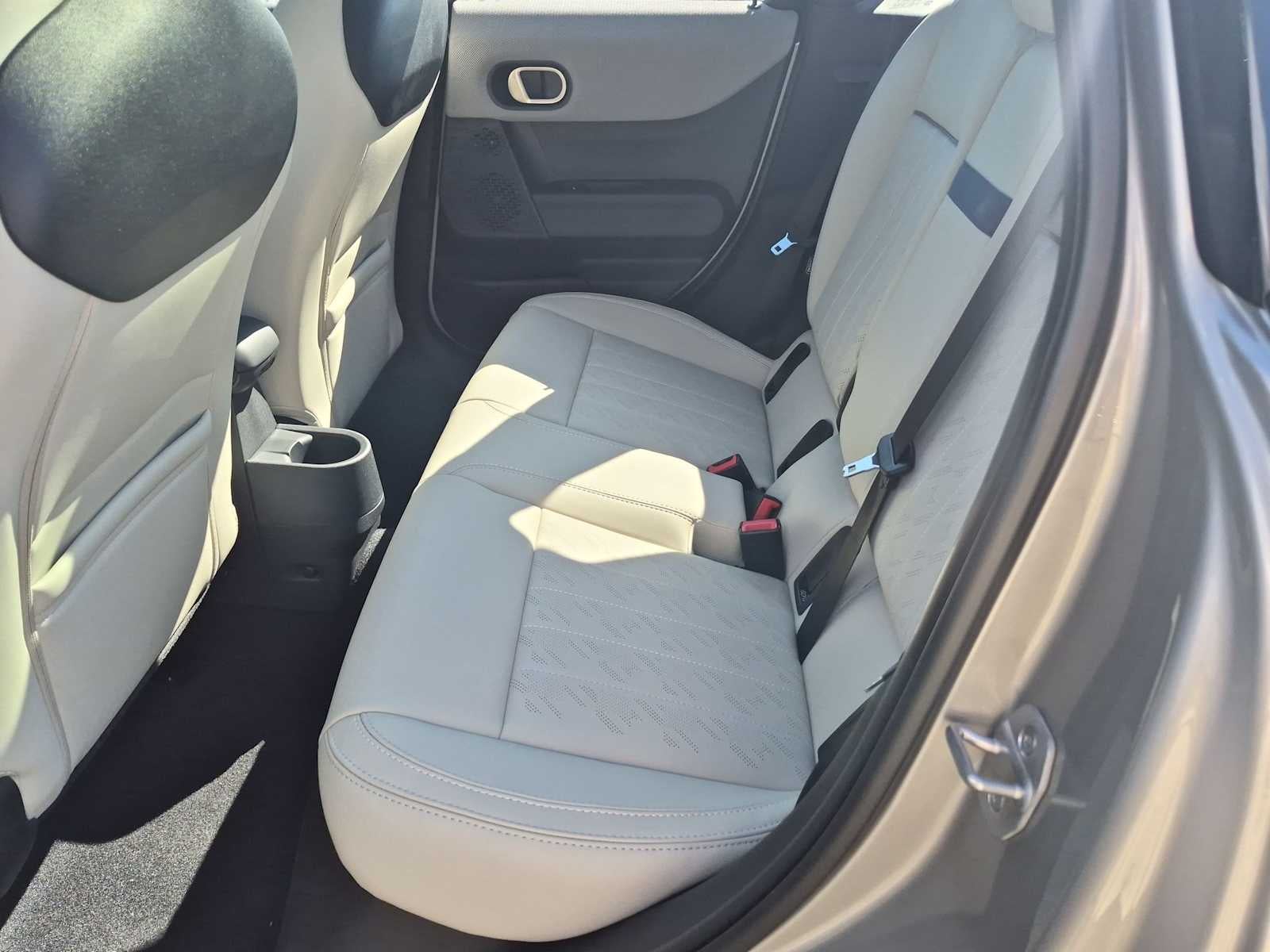 2027 MINI 4 DOOR ICONIC