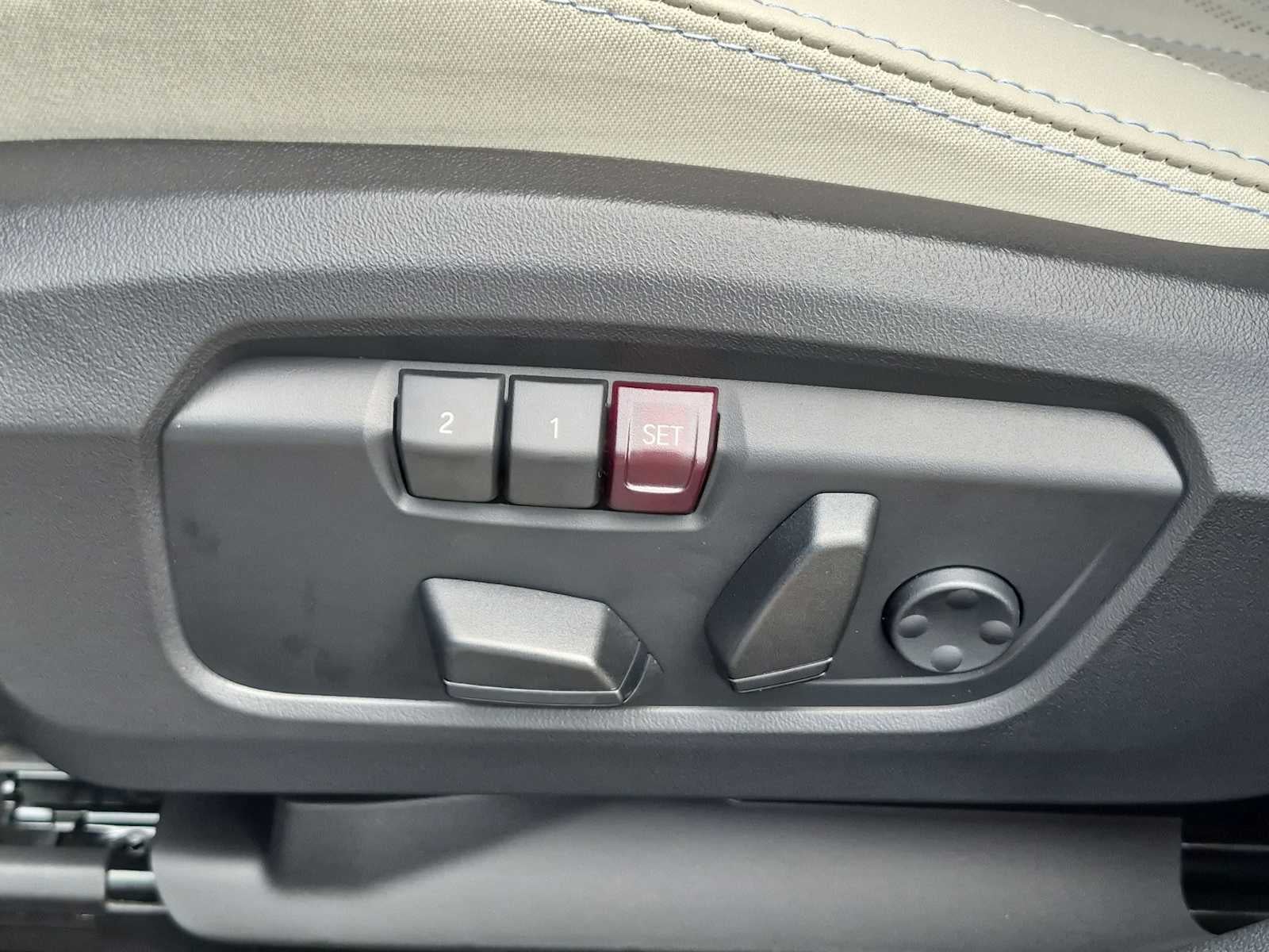 2027 MINI 4 DOOR SIGNATURE PLUS