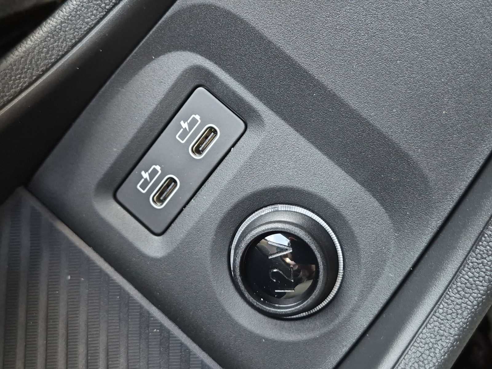 2027 MINI 4 DOOR SIGNATURE PLUS