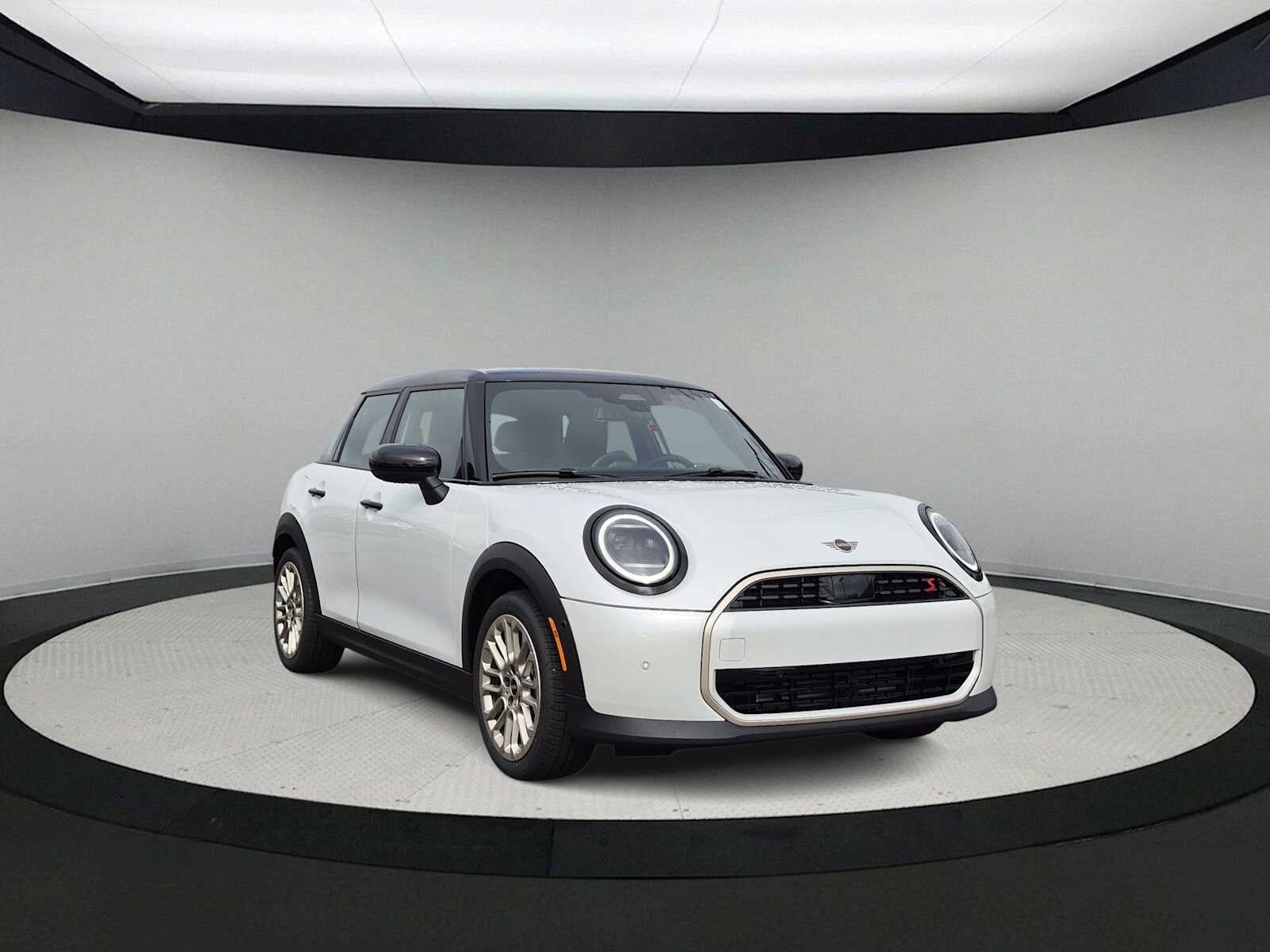2027 MINI 4 DOOR SIGNATURE PLUS
