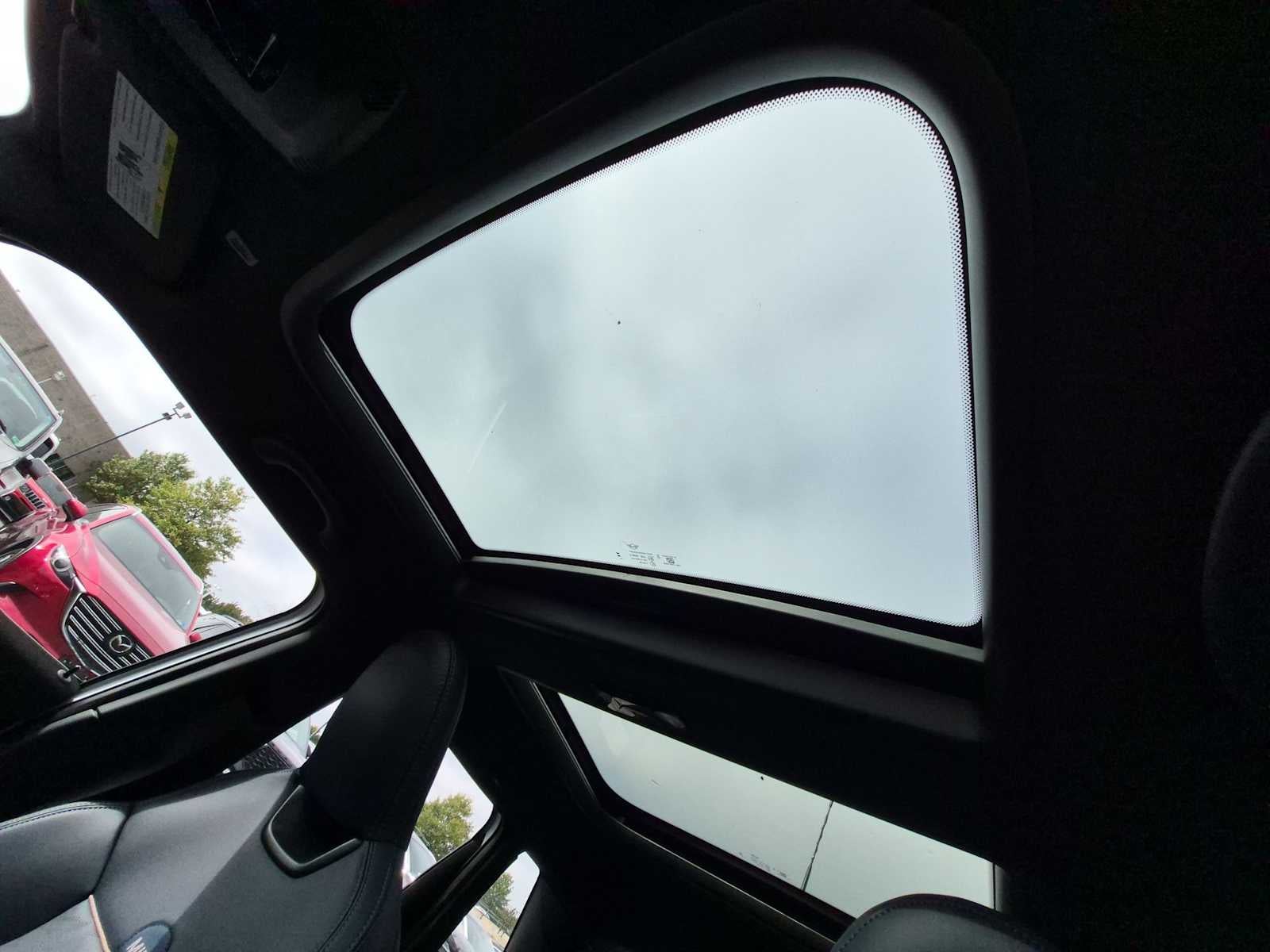 2027 MINI 4 DOOR SIGNATURE PLUS