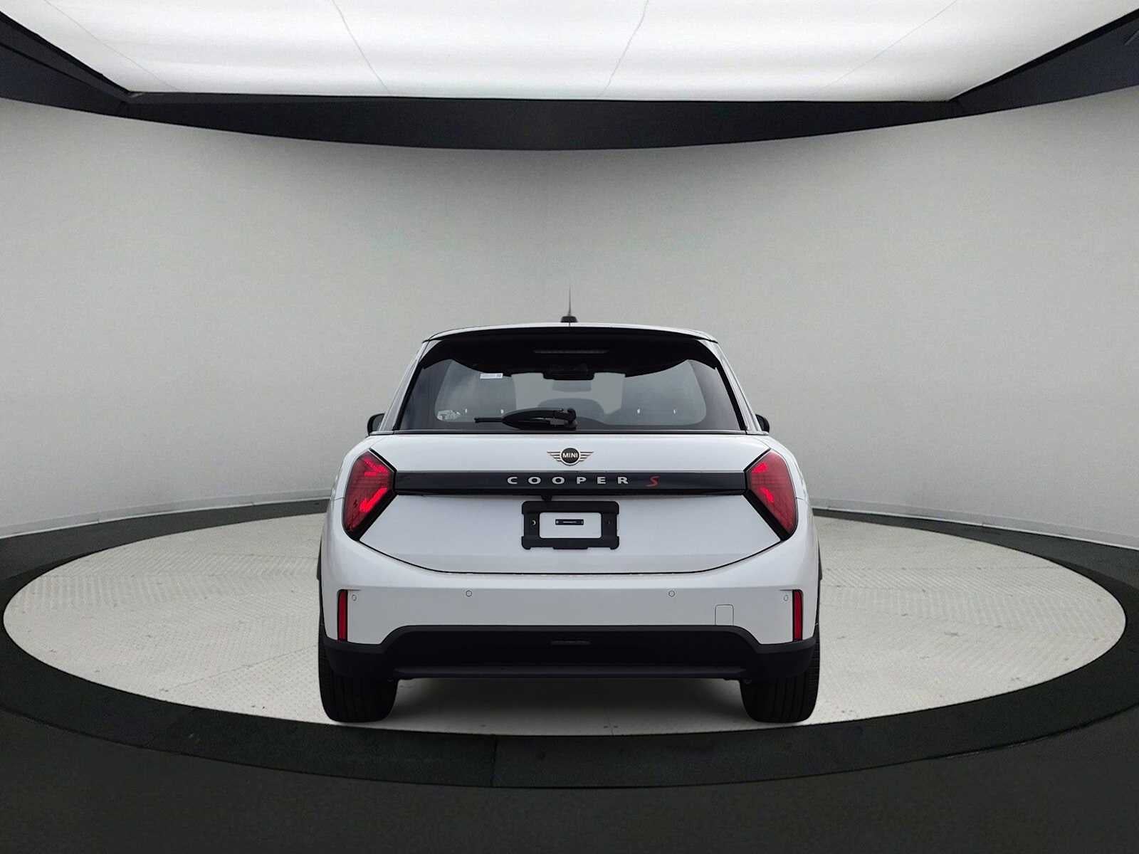 2027 MINI 4 DOOR SIGNATURE PLUS