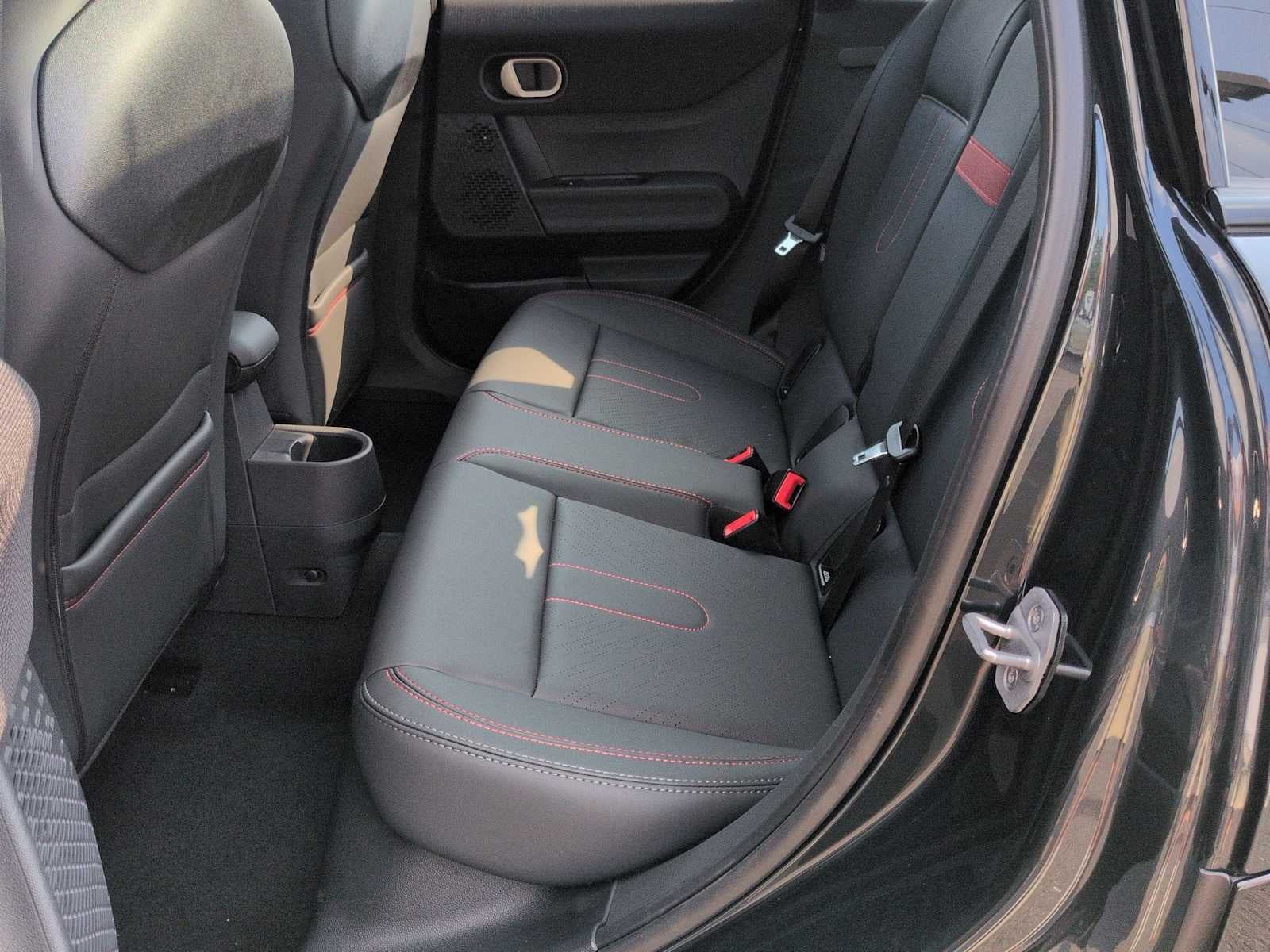 2026 MINI 4 DOOR ICONIC