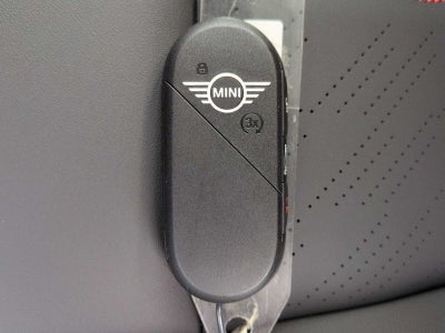 2026 MINI 4 DOOR ICONIC