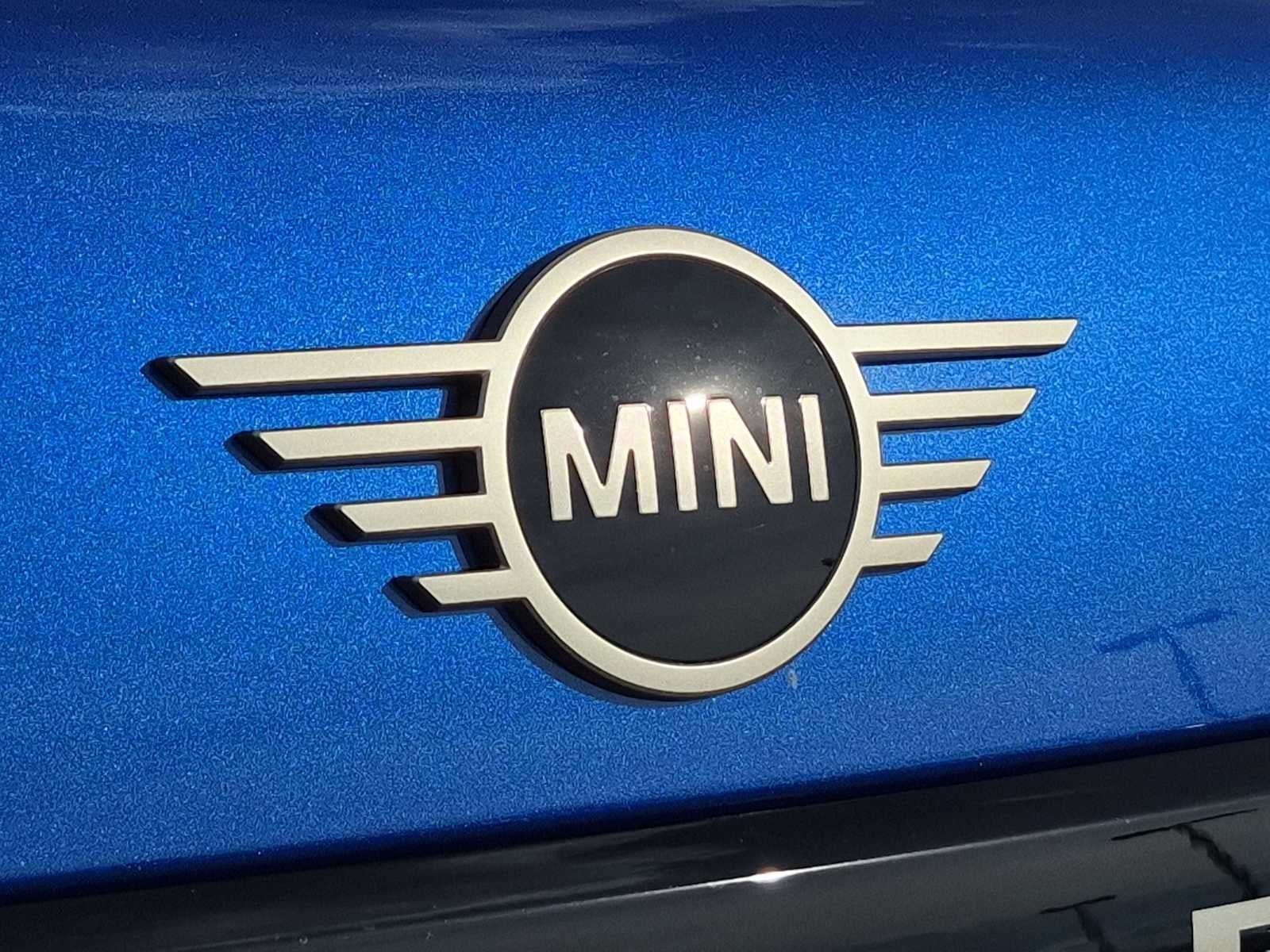2027 MINI 4 DOOR SIGNATURE PLUS