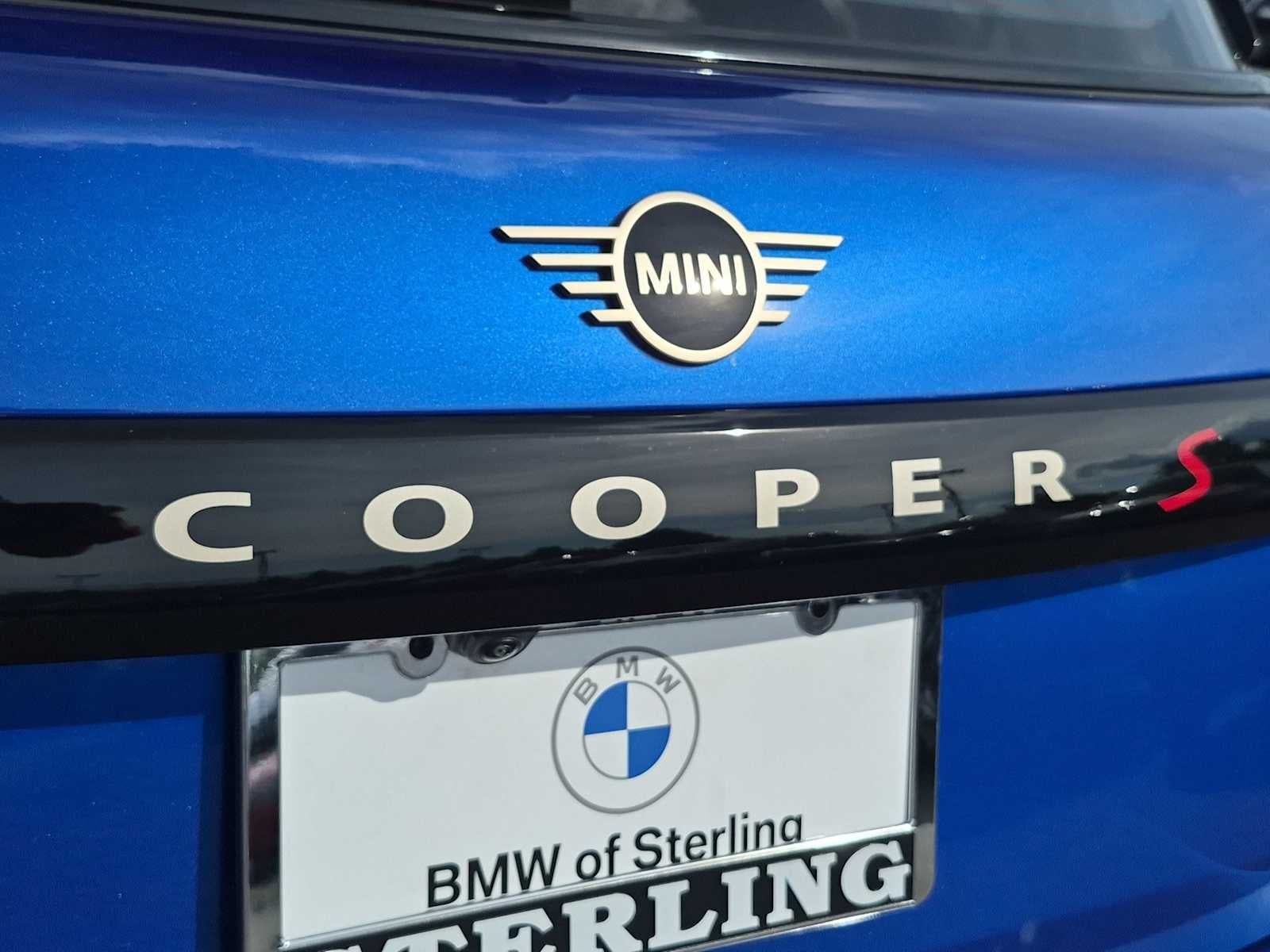 2027 MINI 4 DOOR SIGNATURE PLUS