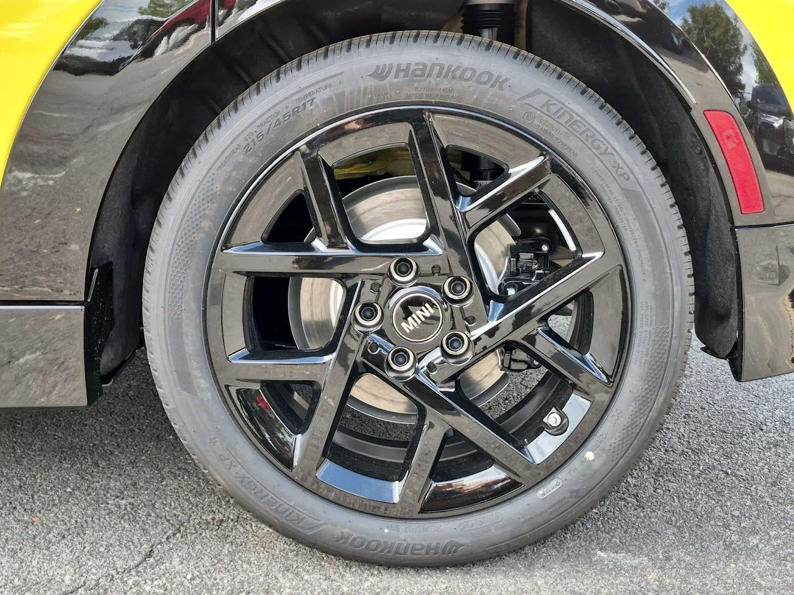 2027 MINI 4 DOOR ICONIC