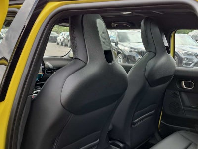 2027 MINI 4 DOOR ICONIC