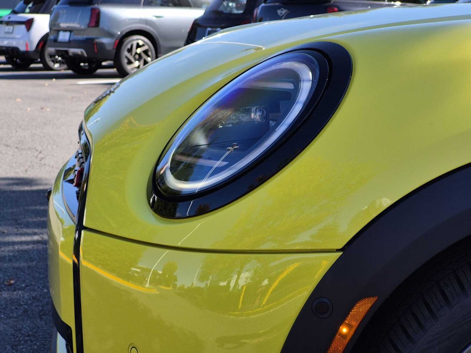 2027 MINI 4 DOOR ICONIC