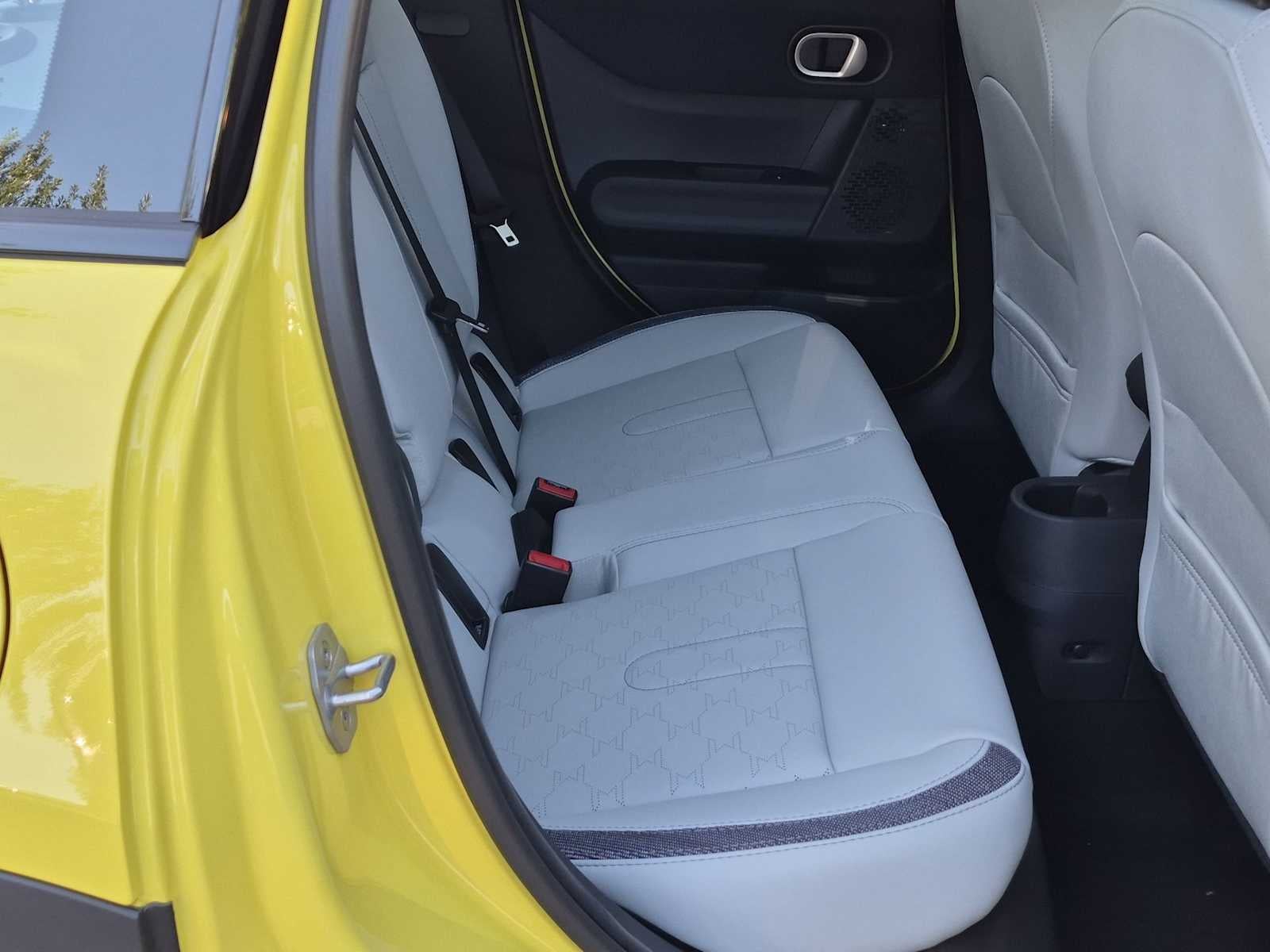 2027 MINI 4 DOOR ICONIC
