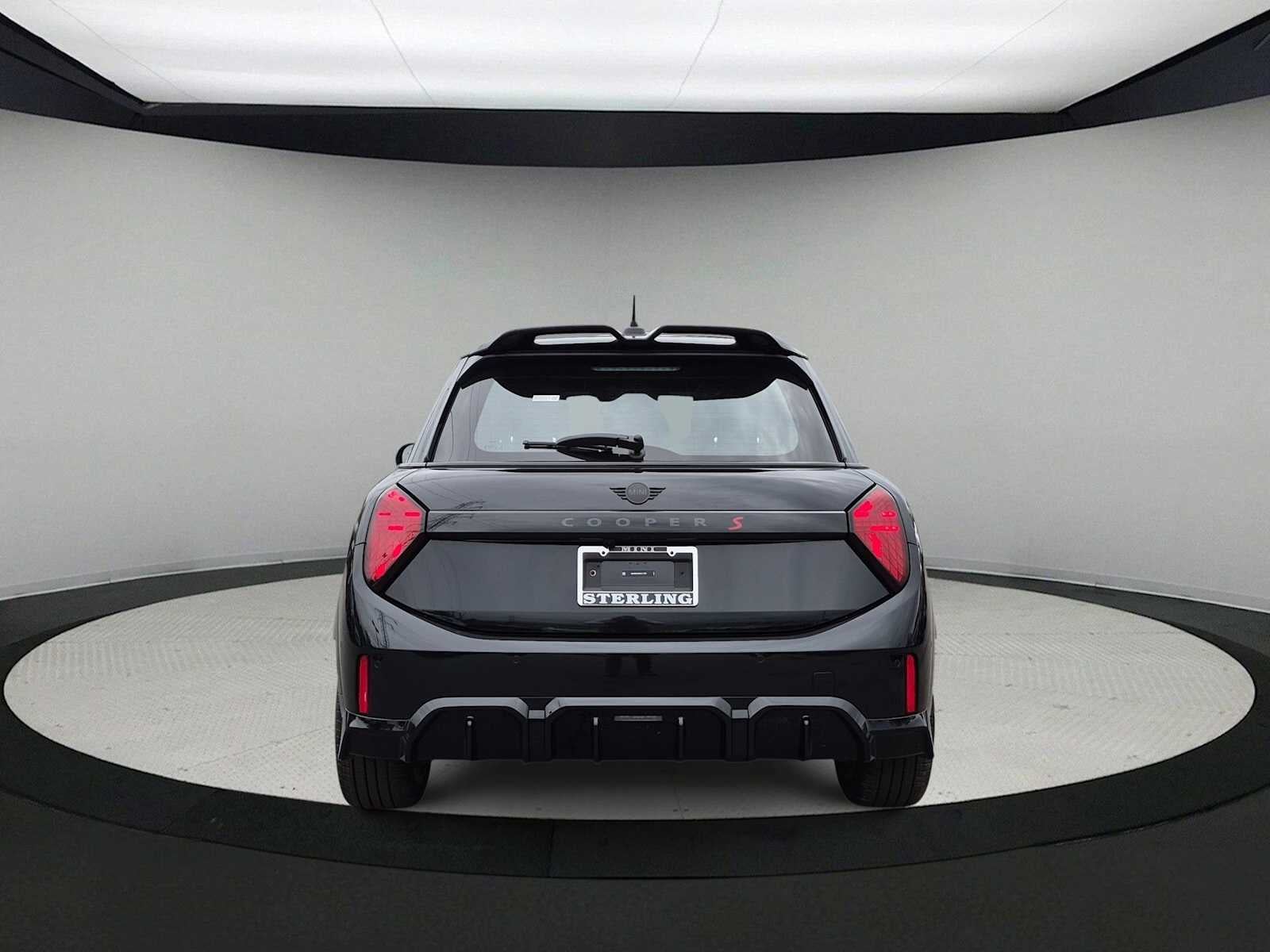 2027 MINI 4 DOOR ICONIC