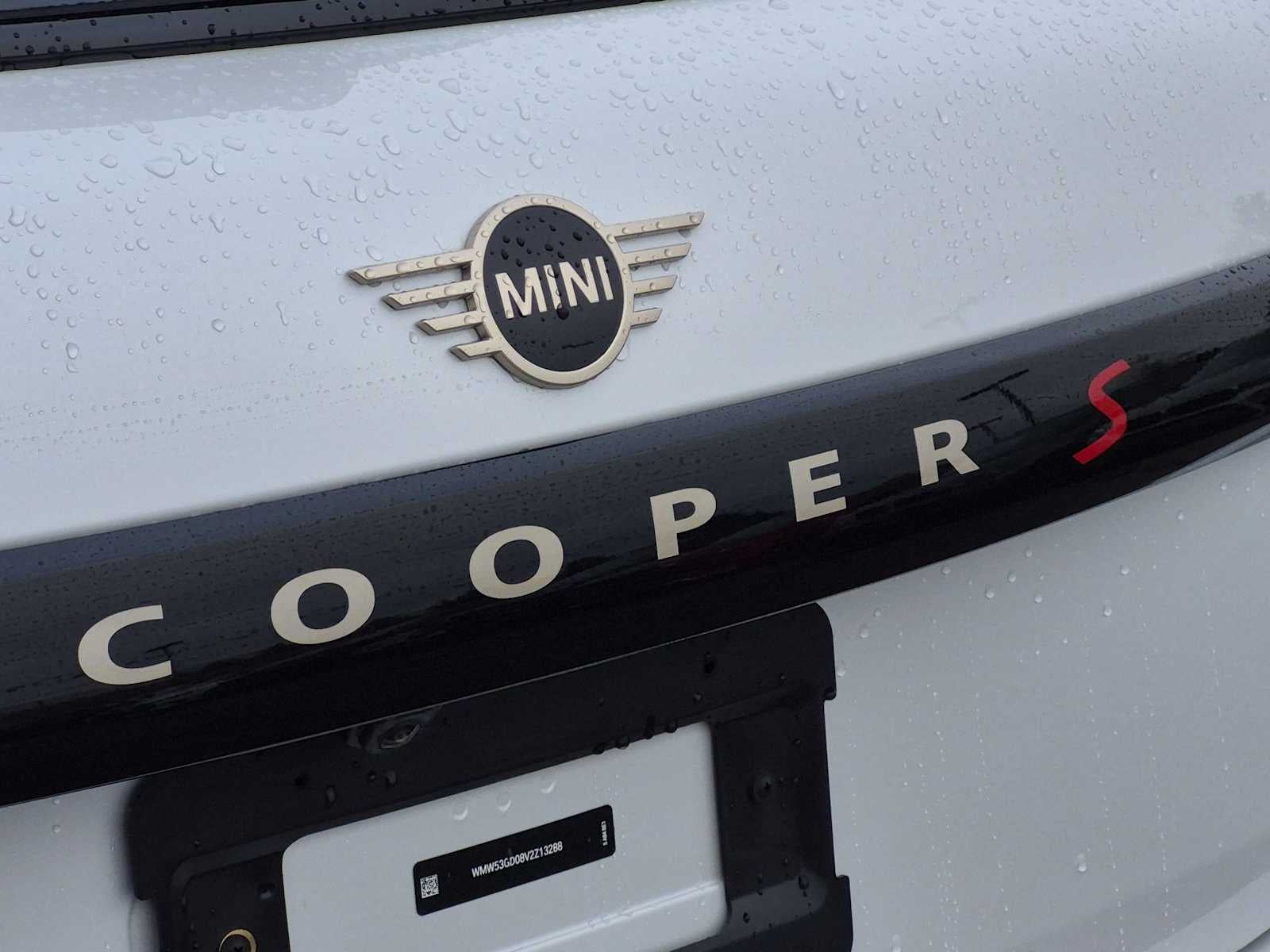 2027 MINI 4 DOOR ICONIC