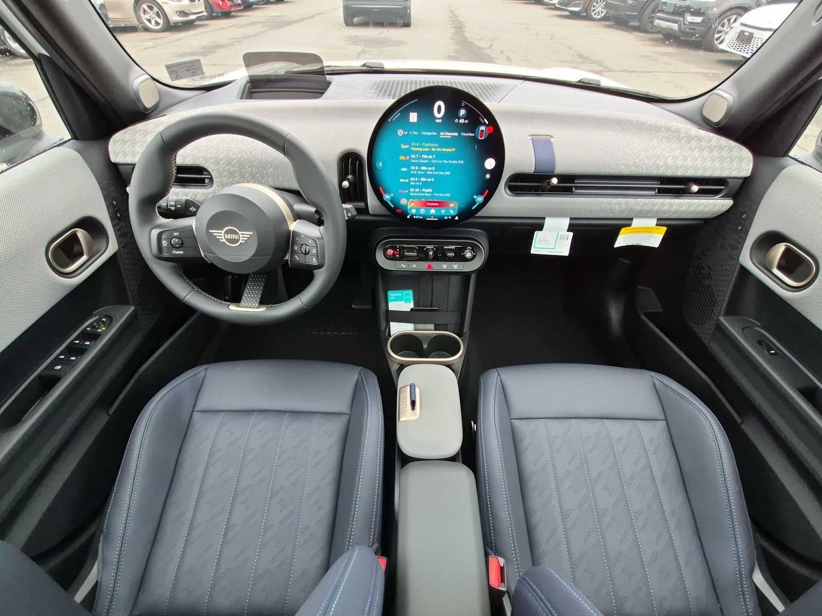 2027 MINI 4 DOOR ICONIC
