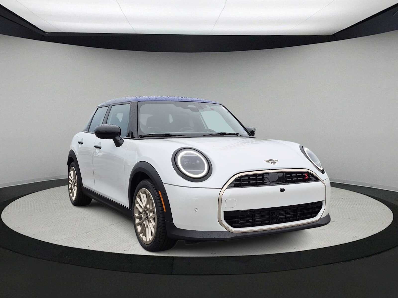 2027 MINI 4 DOOR ICONIC