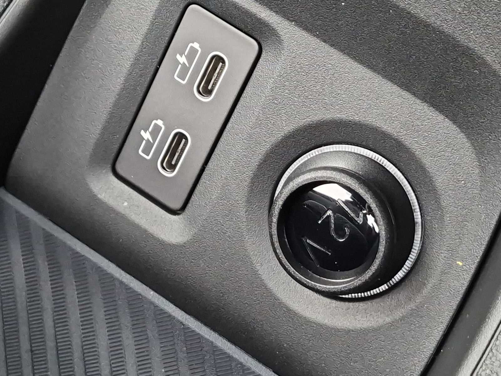 2027 MINI 4 DOOR ICONIC