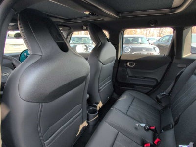 2026 MINI 4 DOOR ICONIC