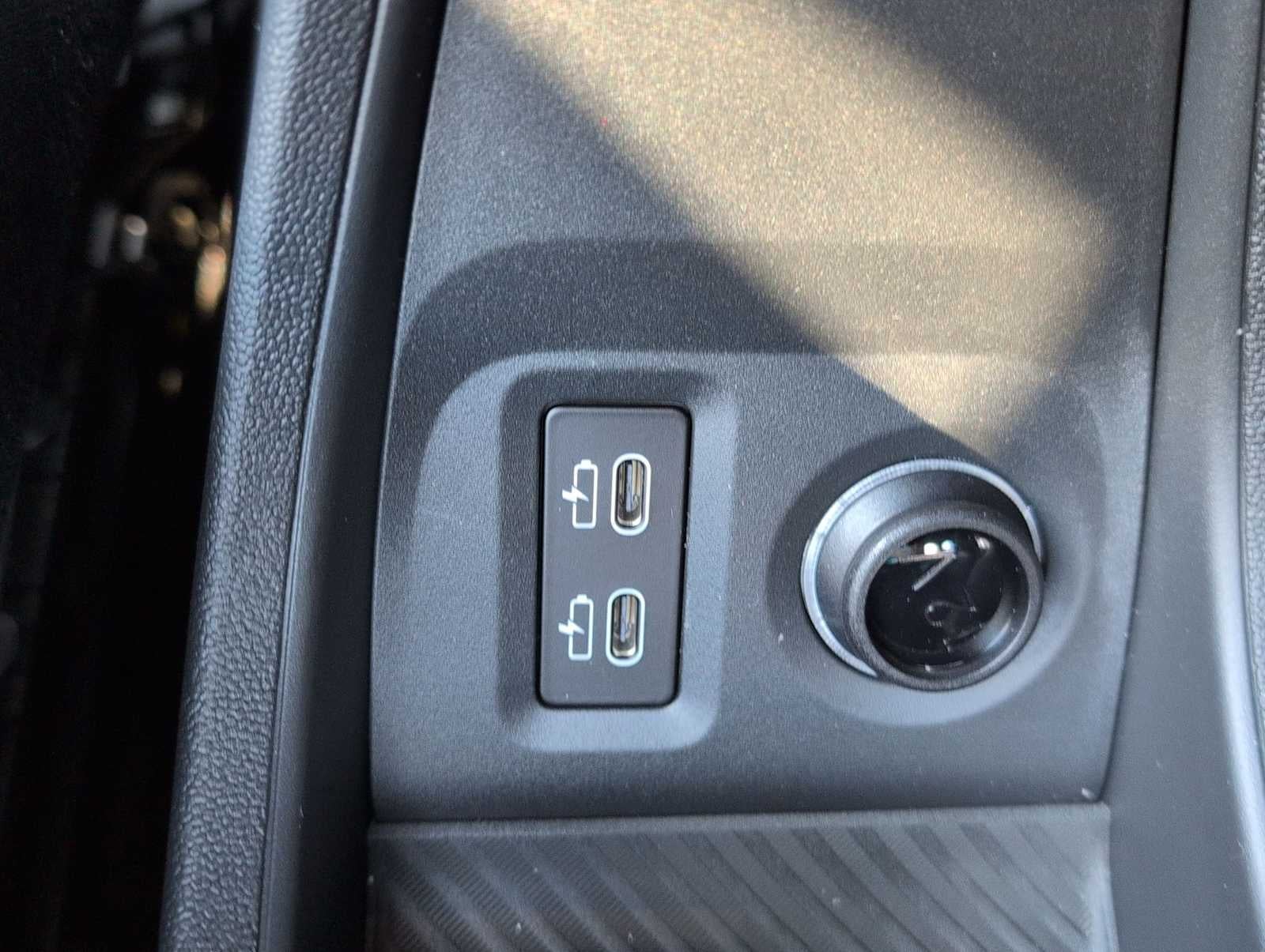 2026 MINI 4 DOOR ICONIC