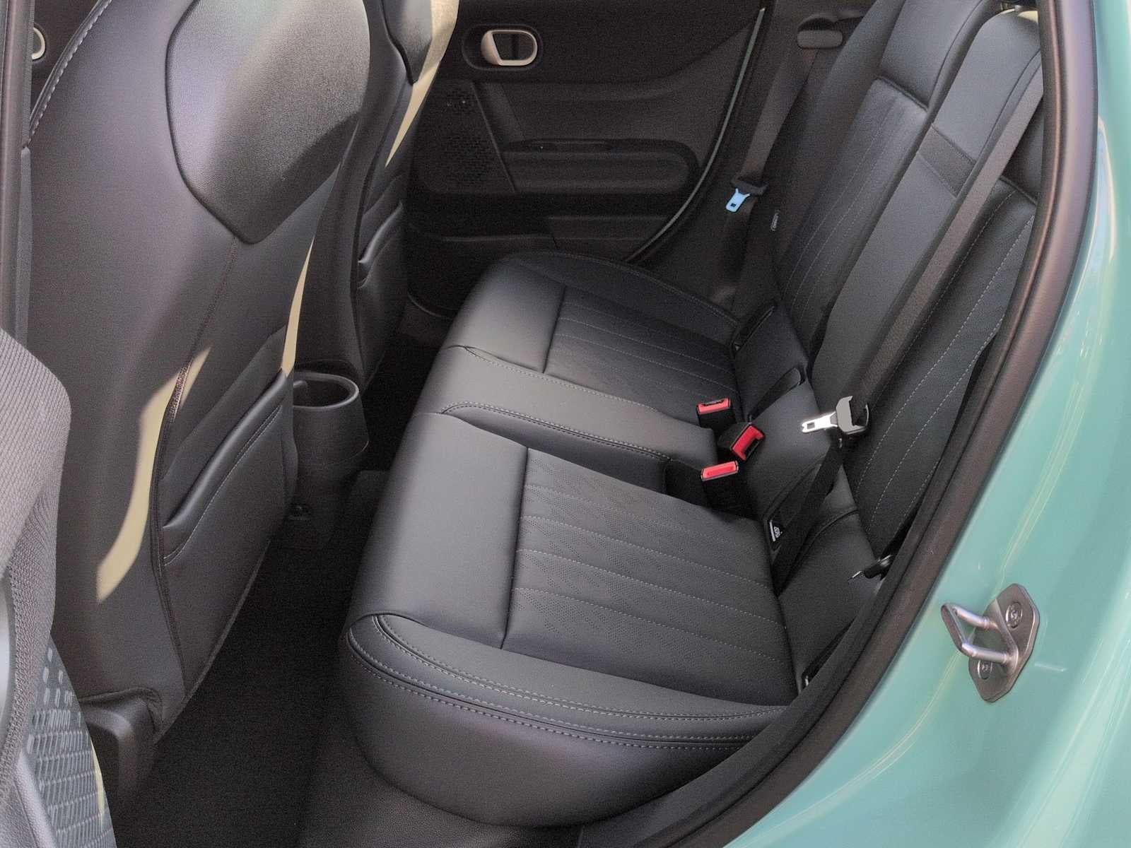 2026 MINI 4 DOOR ICONIC