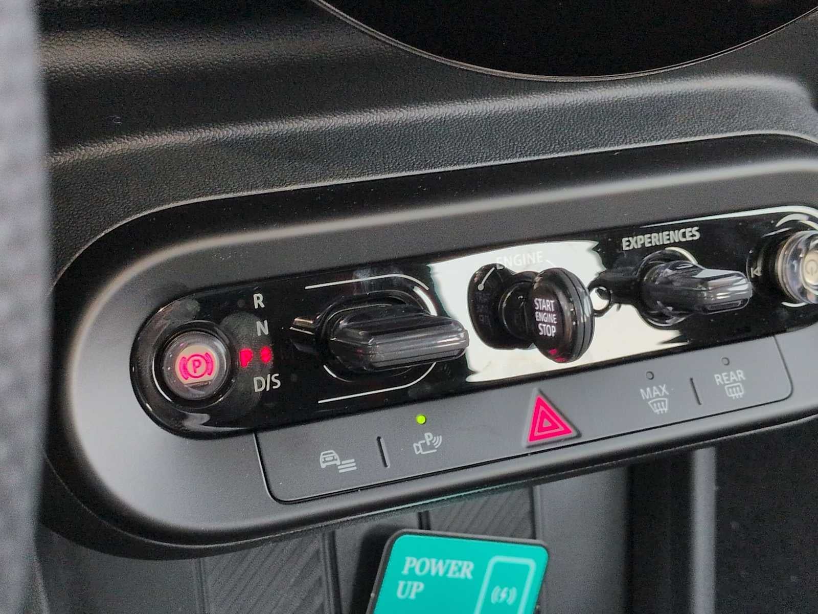 2026 MINI 4 DOOR ICONIC