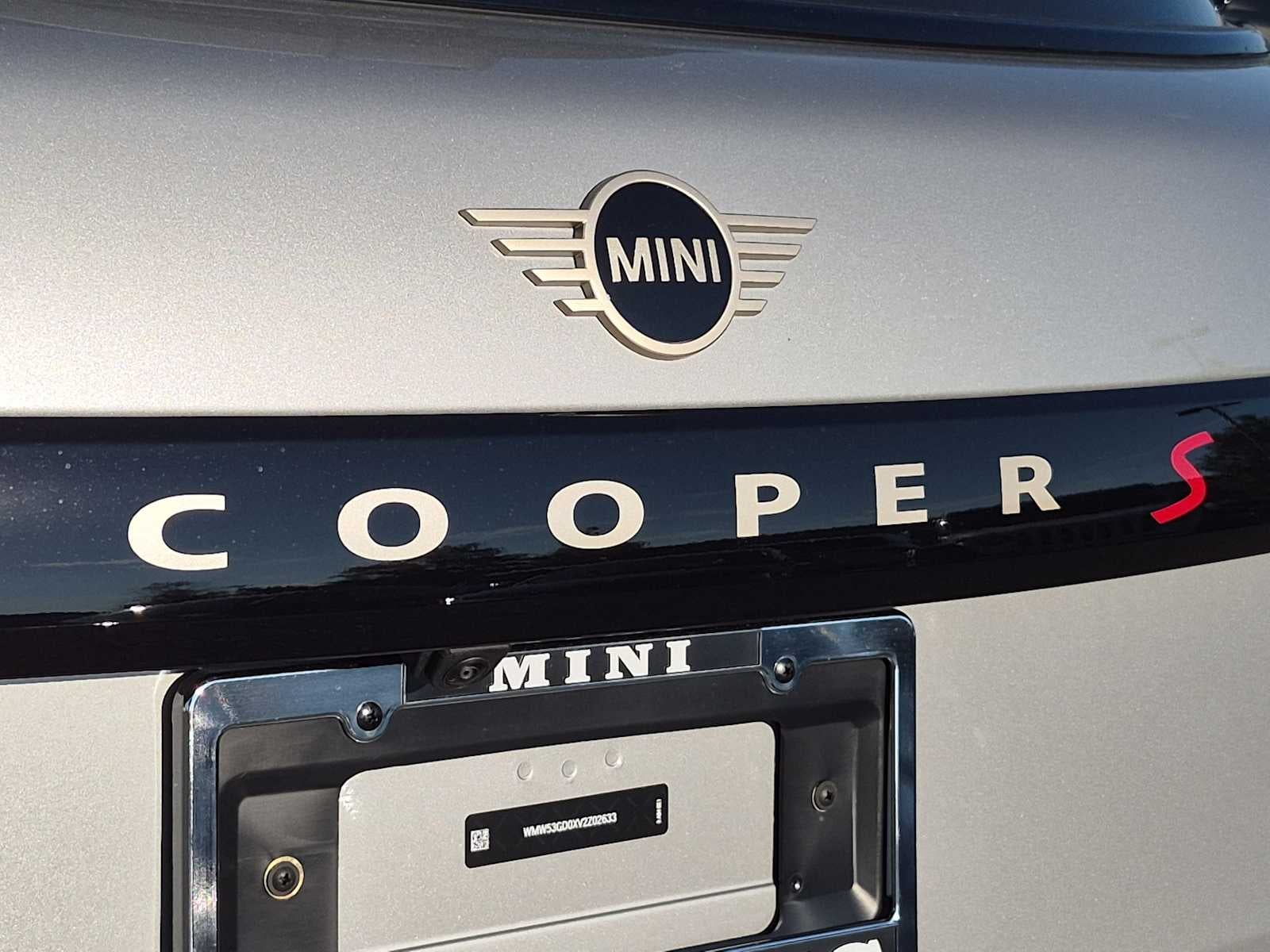 2027 MINI 4 DOOR ICONIC