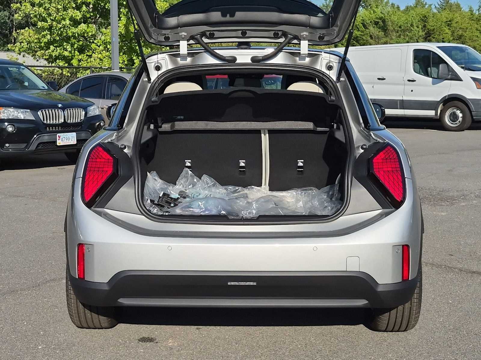 2027 MINI 4 DOOR ICONIC