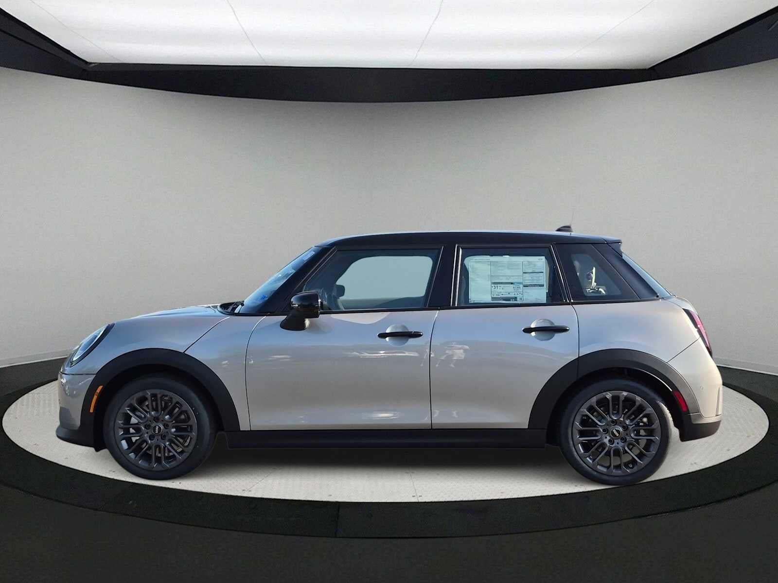2027 MINI 4 DOOR ICONIC