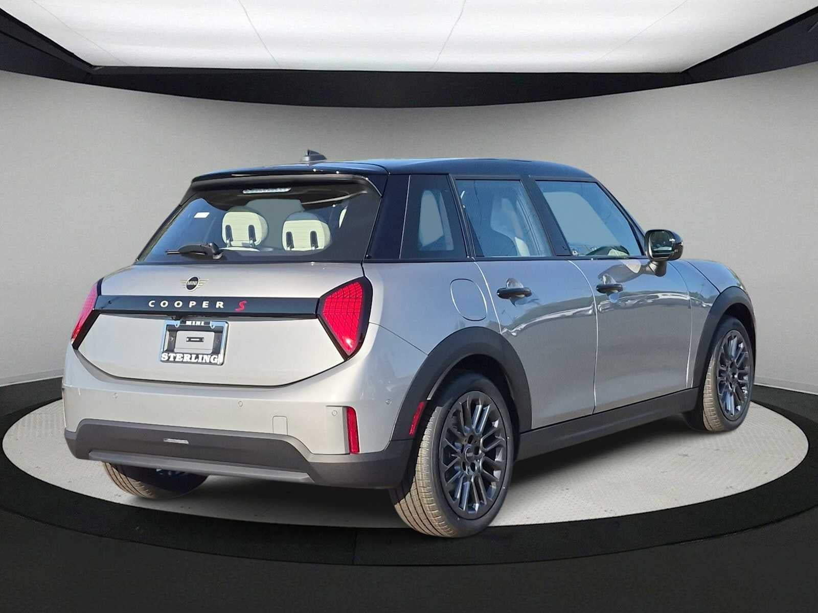 2027 MINI 4 DOOR ICONIC