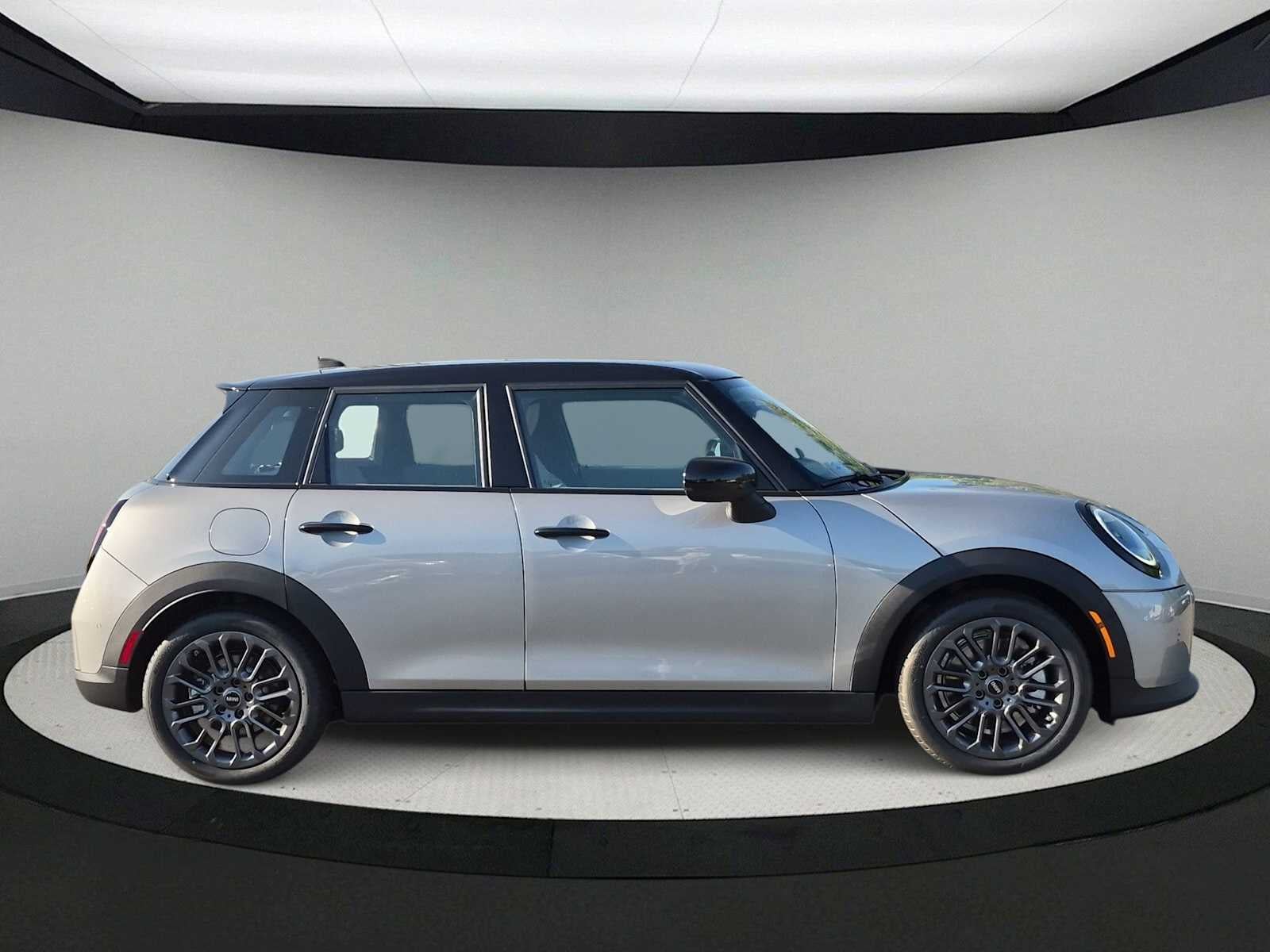 2027 MINI 4 DOOR ICONIC