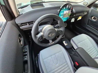 2027 MINI 4 DOOR SIGNATURE PLUS
