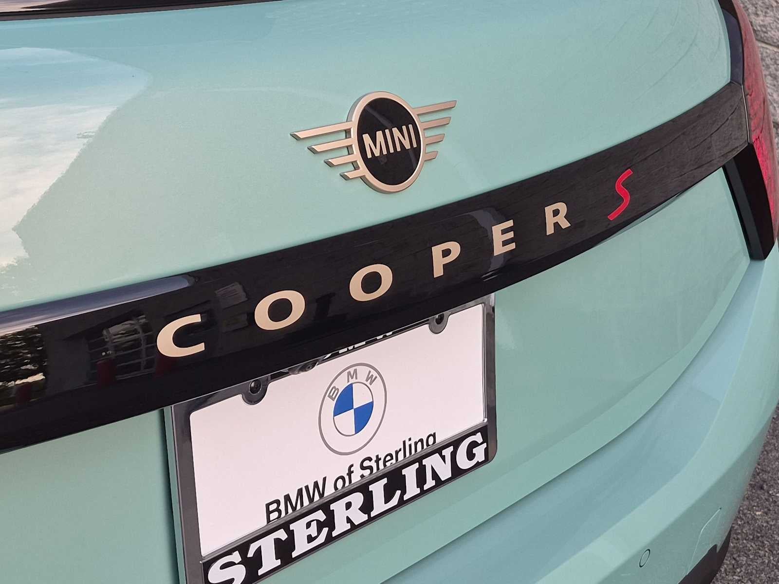 2027 MINI 4 DOOR SIGNATURE PLUS