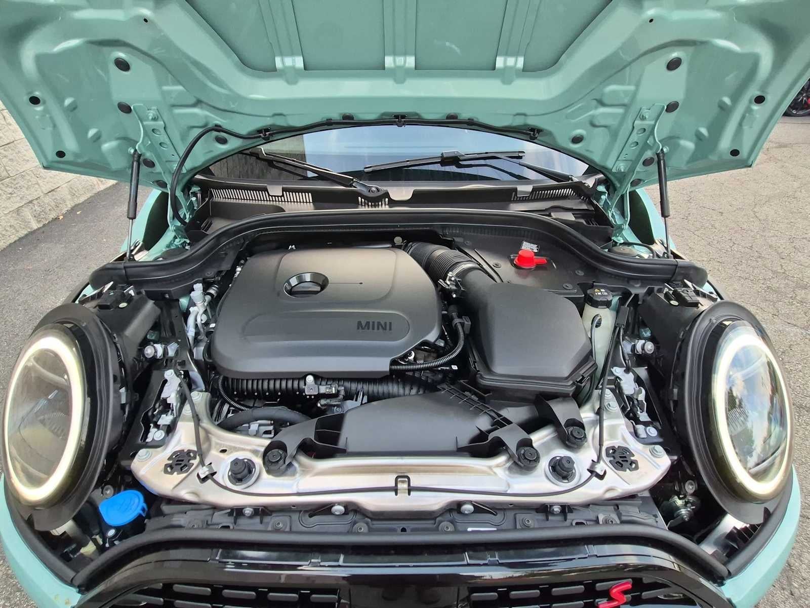 2027 MINI 4 DOOR SIGNATURE PLUS