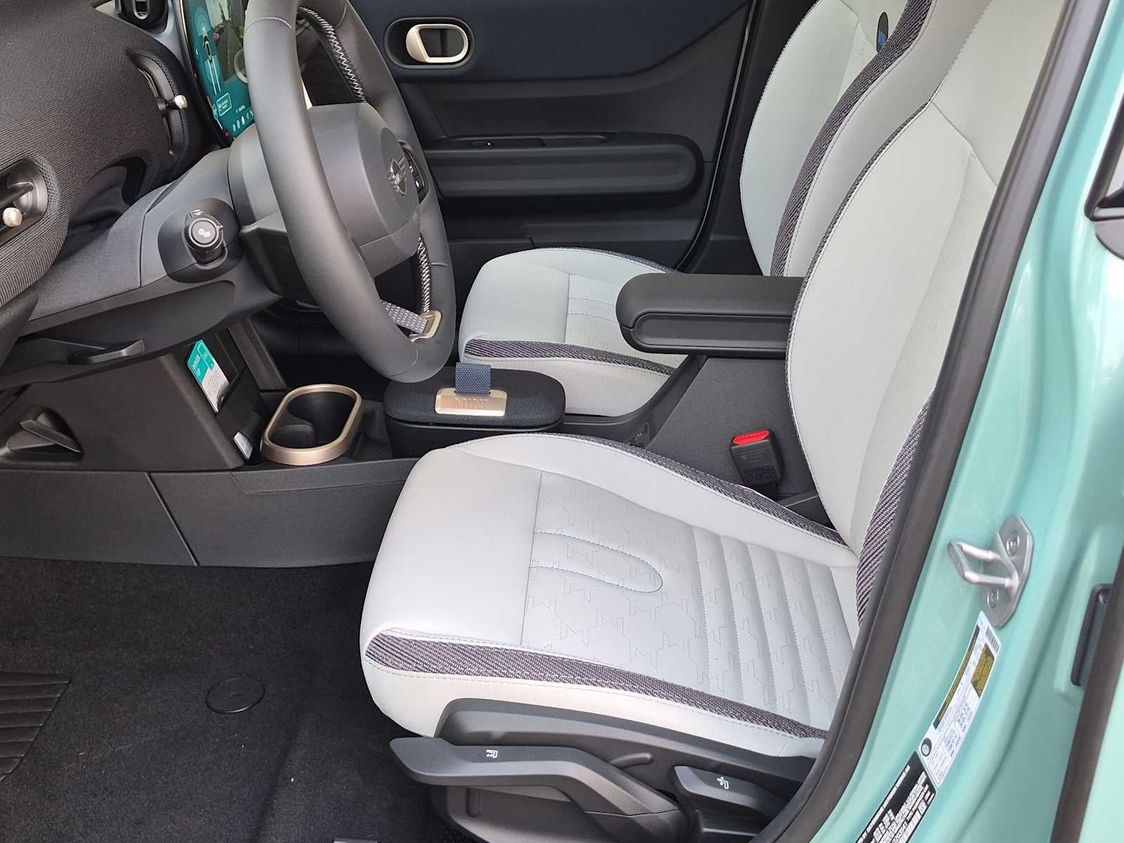 2027 MINI 4 DOOR SIGNATURE PLUS