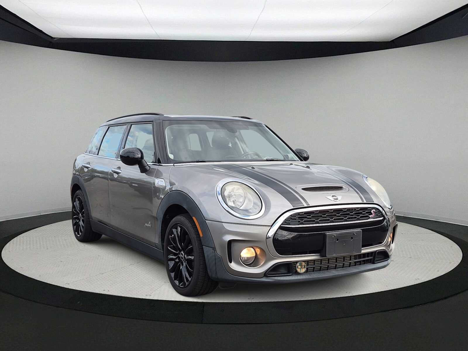 2017 MINI CLUBMAN Cooper S