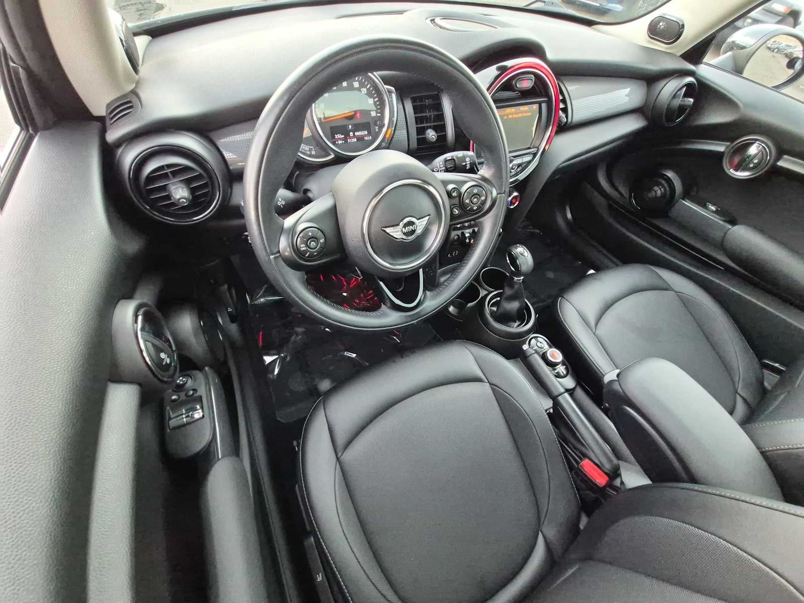 2018 MINI HARDTOP 2 DOOR Cooper