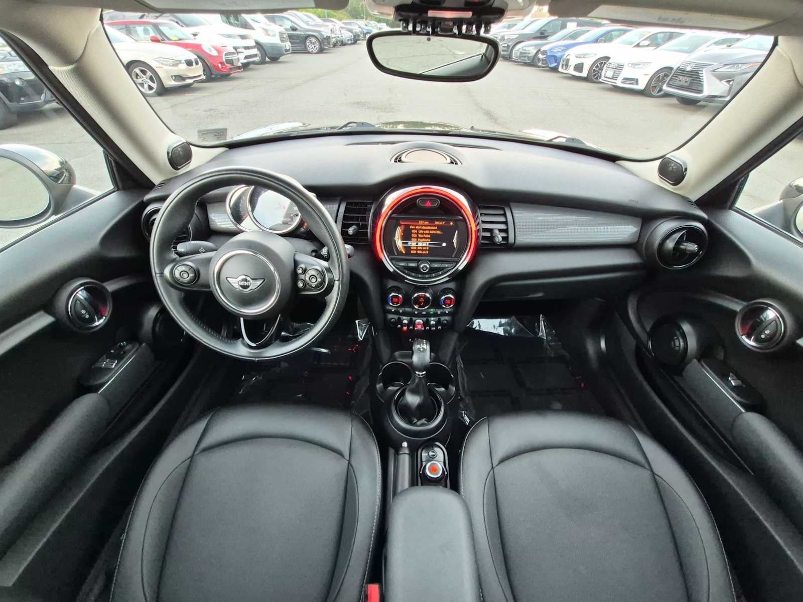 2018 MINI HARDTOP 2 DOOR Cooper