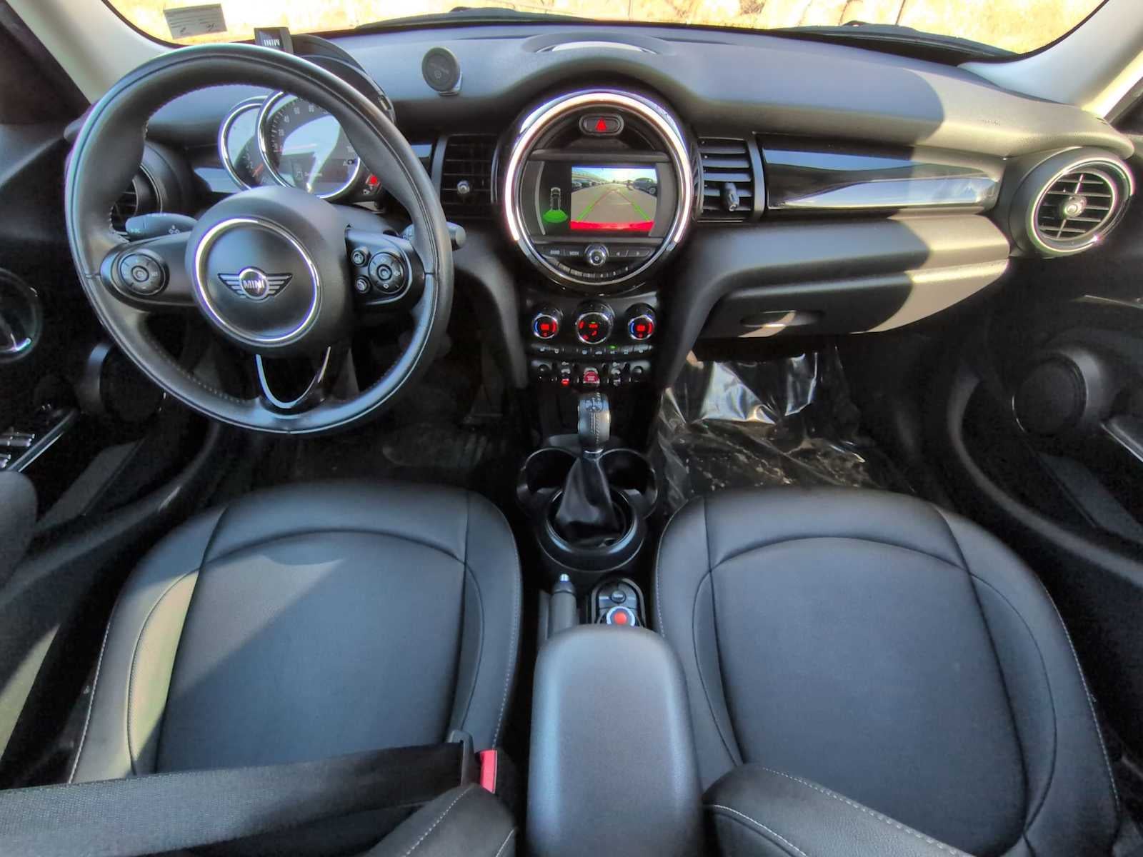 2019 MINI HARDTOP 4 DOOR SIGNATURE