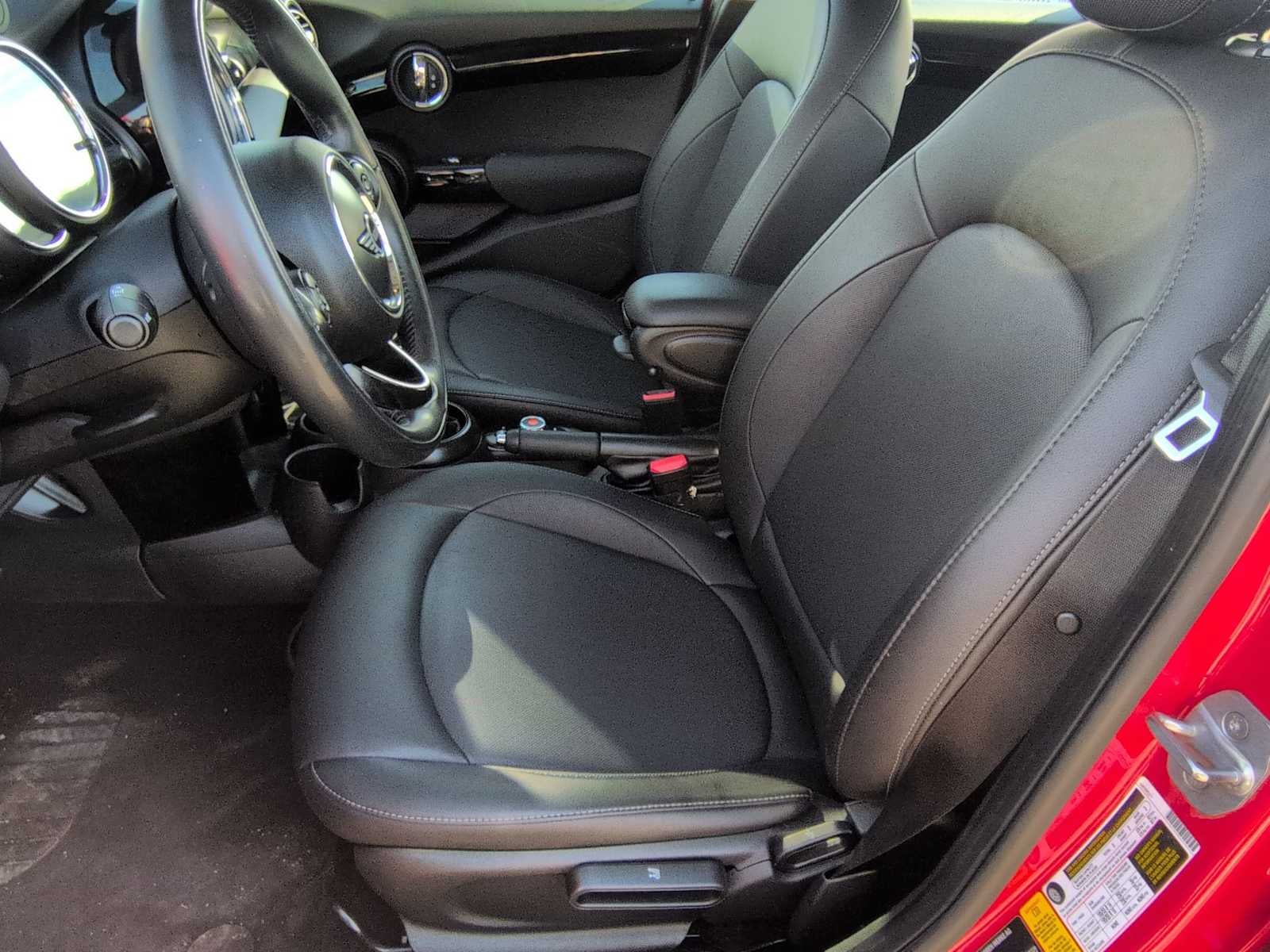 2019 MINI HARDTOP 4 DOOR SIGNATURE