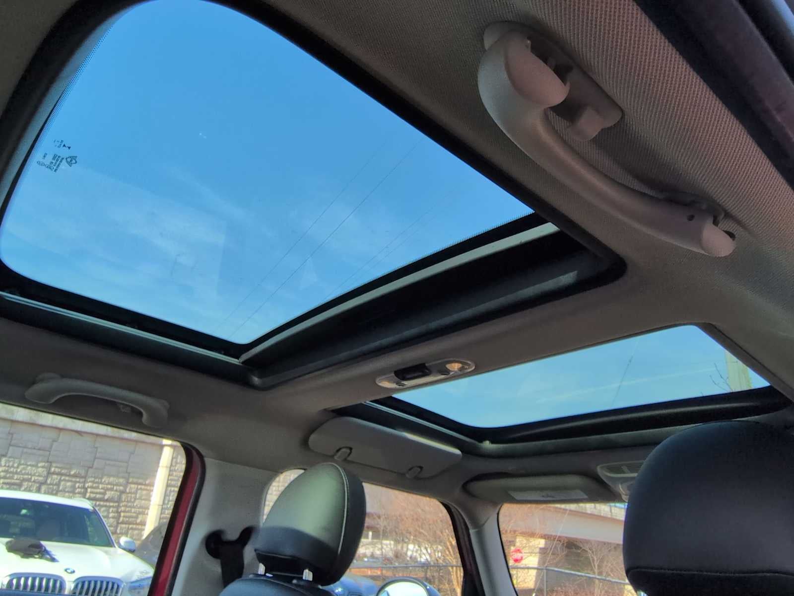 2019 MINI HARDTOP 4 DOOR SIGNATURE