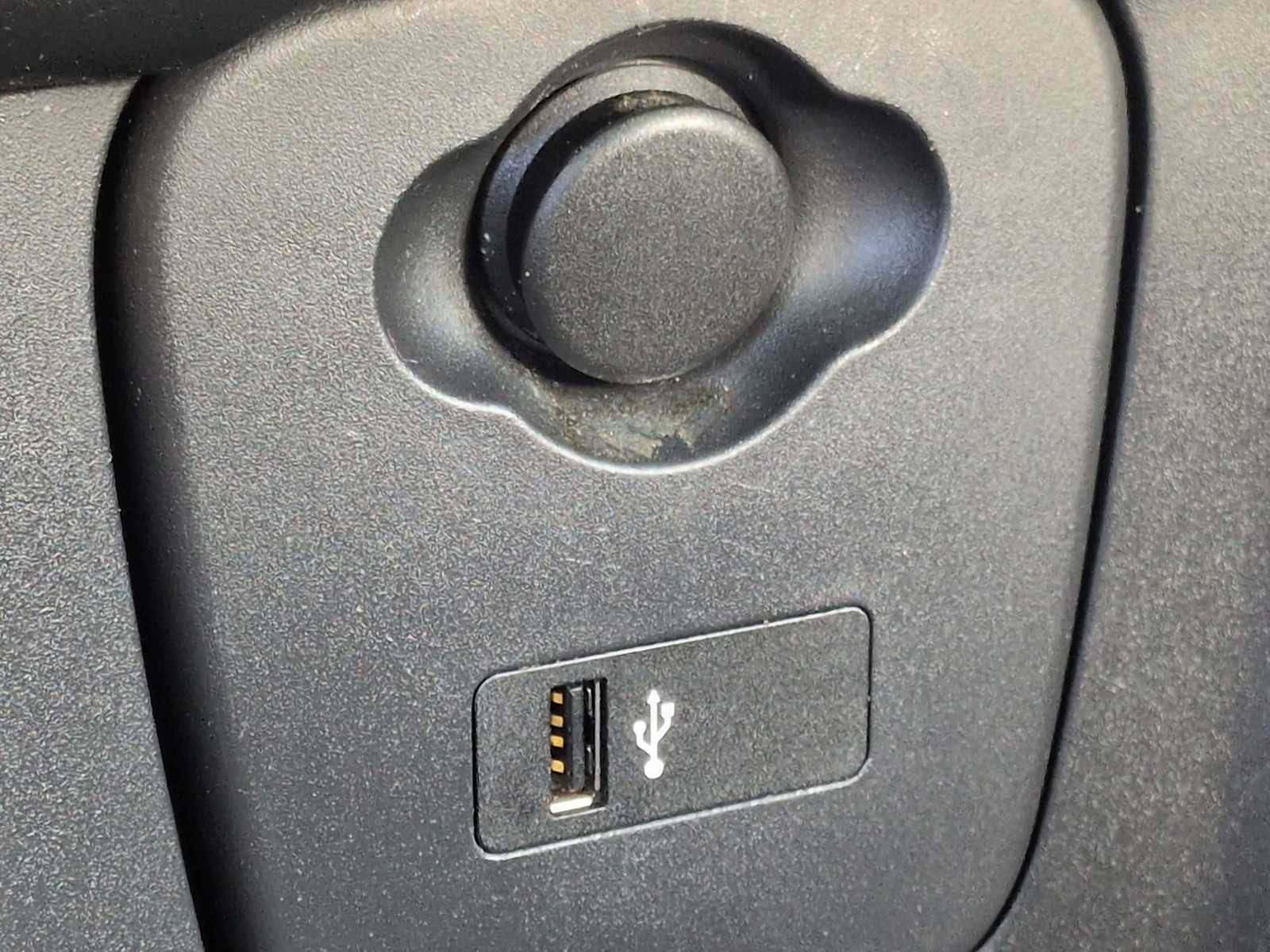 2019 MINI HARDTOP 4 DOOR SIGNATURE