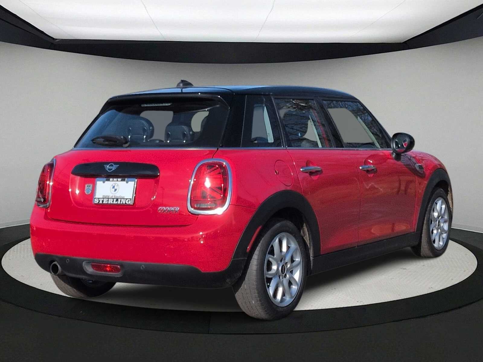 2019 MINI HARDTOP 4 DOOR SIGNATURE