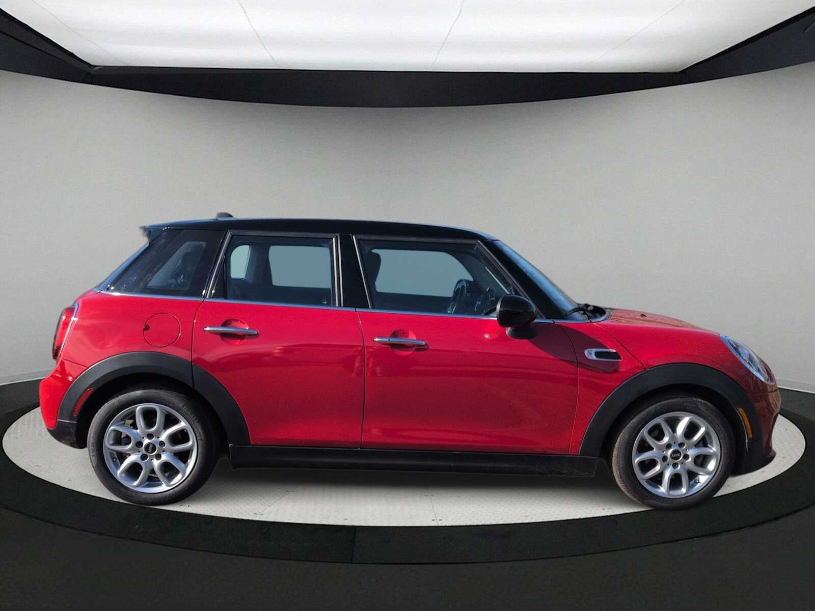 2019 MINI HARDTOP 4 DOOR SIGNATURE