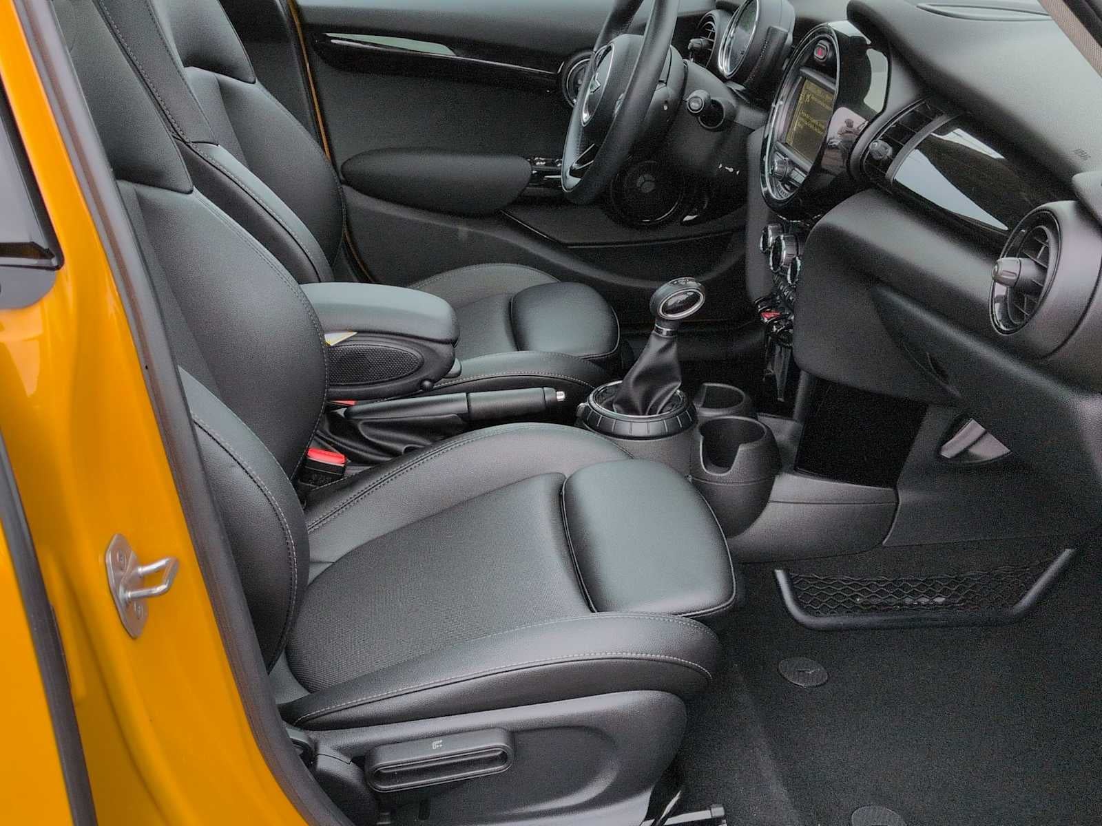 2017 MINI HARDTOP 4 DOOR Cooper S