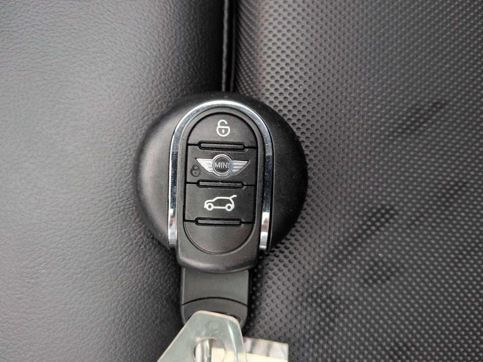 2017 MINI HARDTOP 4 DOOR Cooper S