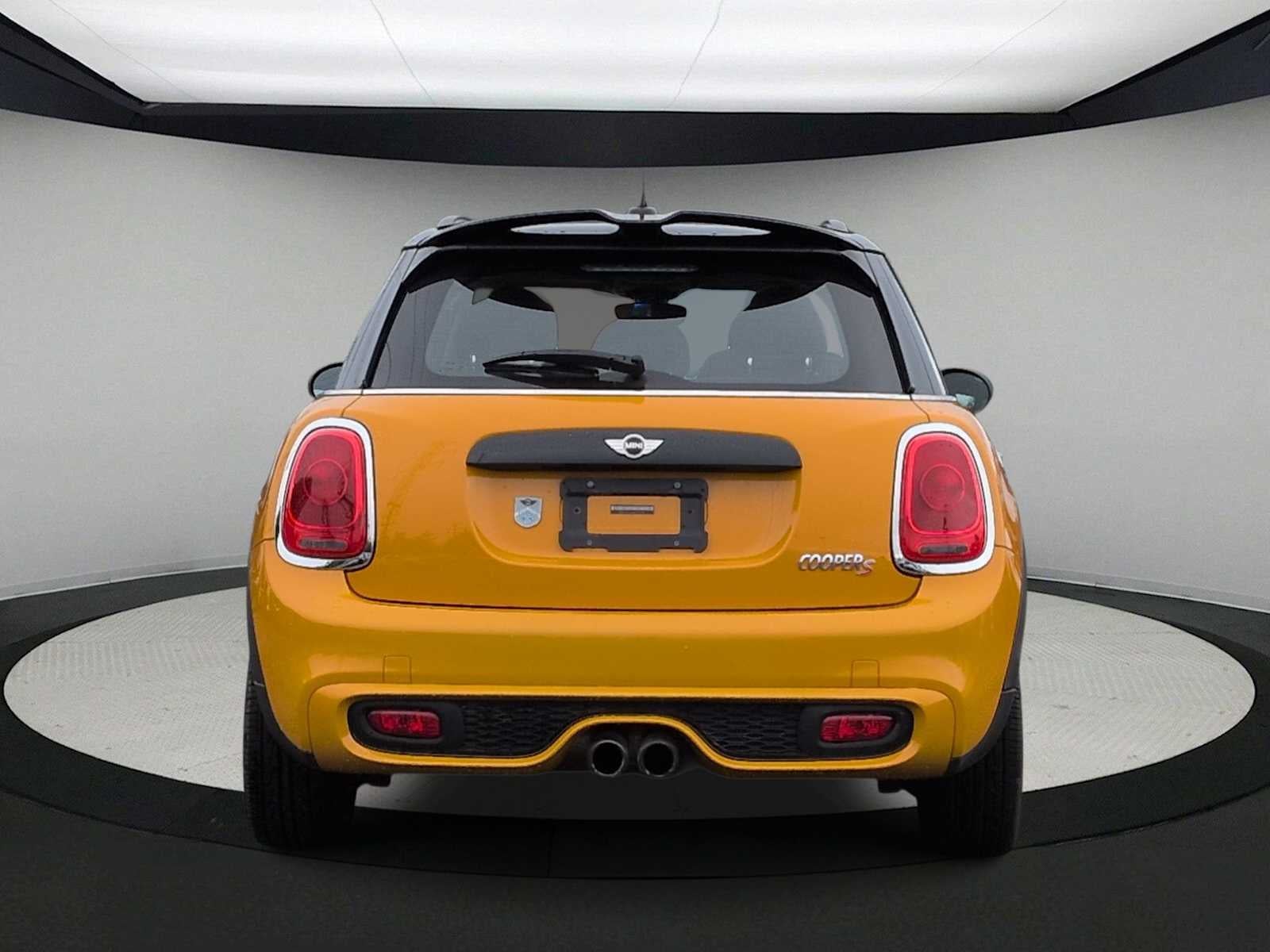 2017 MINI HARDTOP 4 DOOR Cooper S