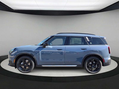 2027 MINI COUNTRYMAN ICONIC