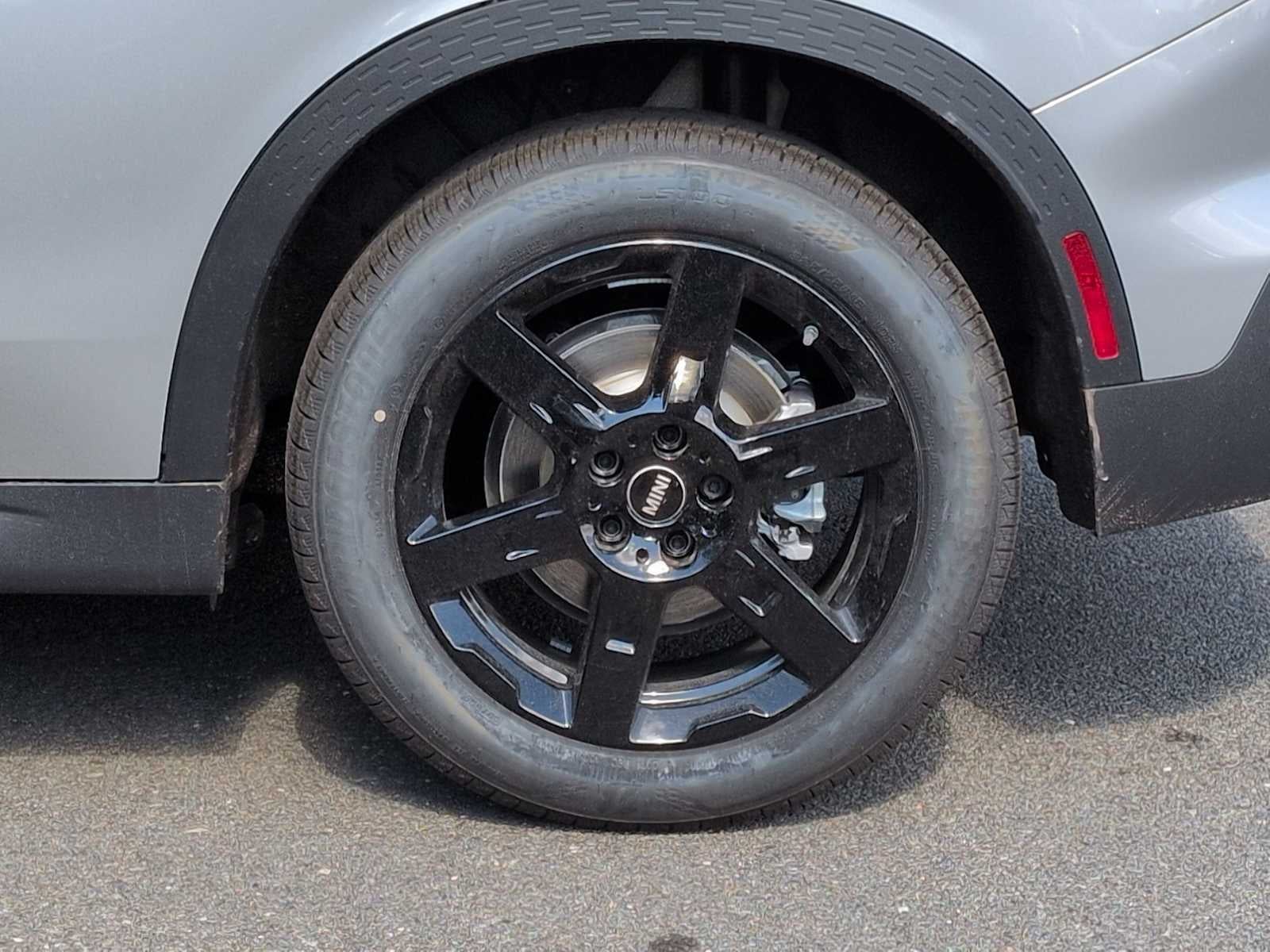 2027 MINI COUNTRYMAN ICONIC