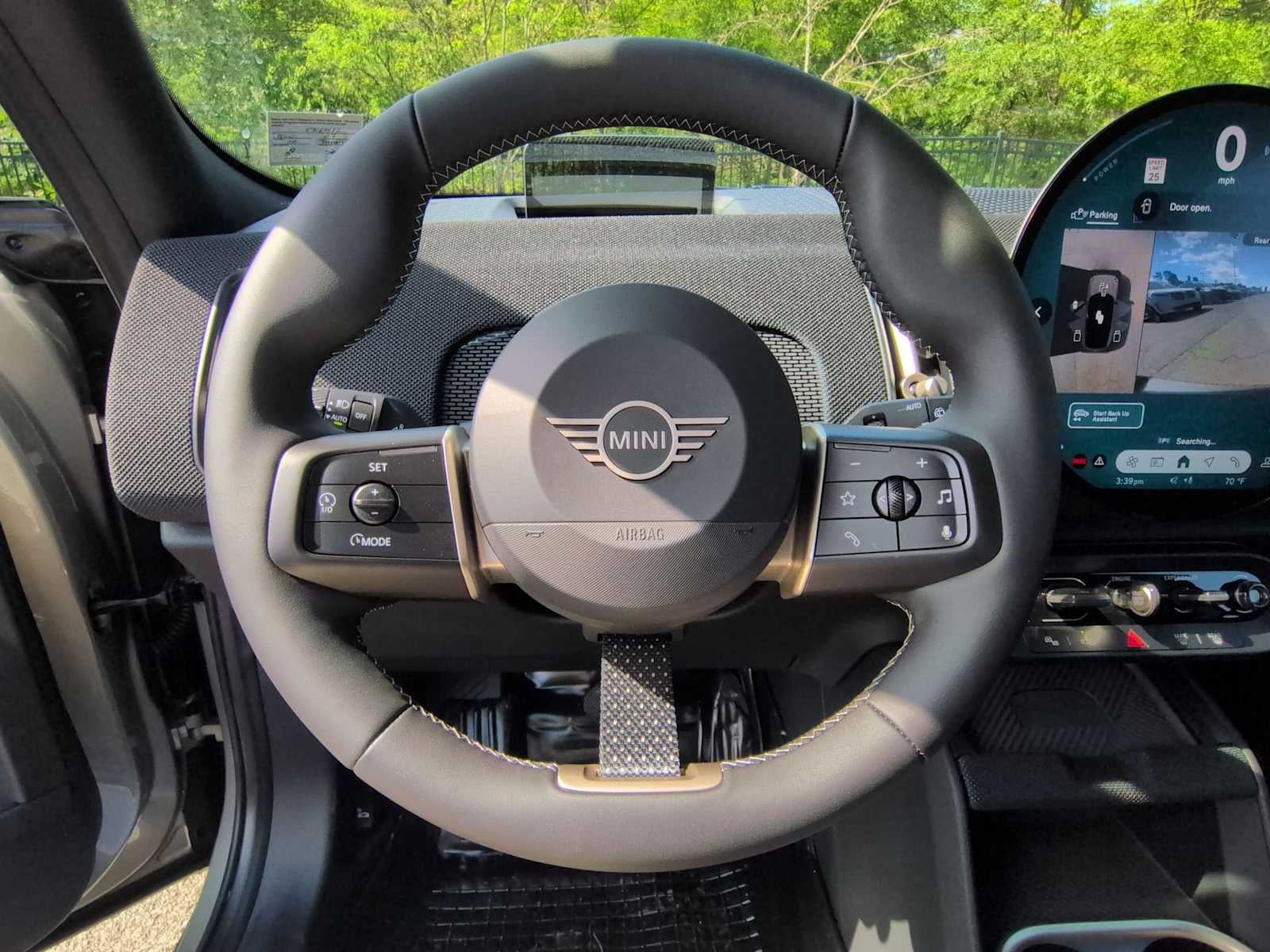 2027 MINI COUNTRYMAN ICONIC