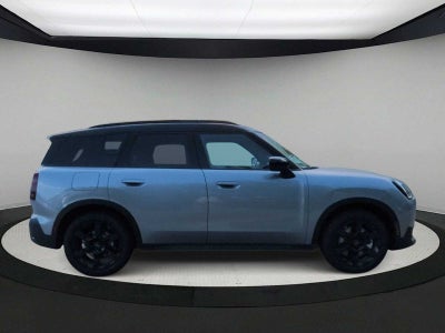 2027 MINI COUNTRYMAN ICONIC